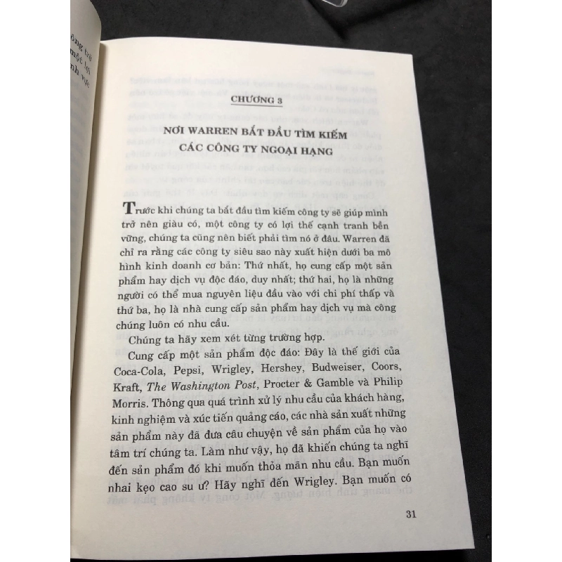 Báo cáo tài chính dưới góc nhìn của Warren Buffett 2021 mới 90% David Clark và Mary Buffett HPB0910 KINH TẾ - TÀI CHÍNH - CHỨNG KHOÁN 917297