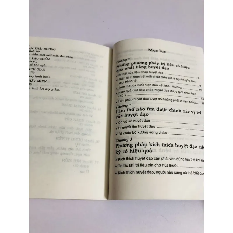 PHƯƠNG PHÁP BẤM HUYỆT CHỮA BỆNH - Bí thuật y học Trung Hoa 780391