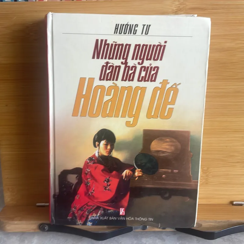 Những Người Đàn Bà của Hoàng Đế Hướng Tư 688406