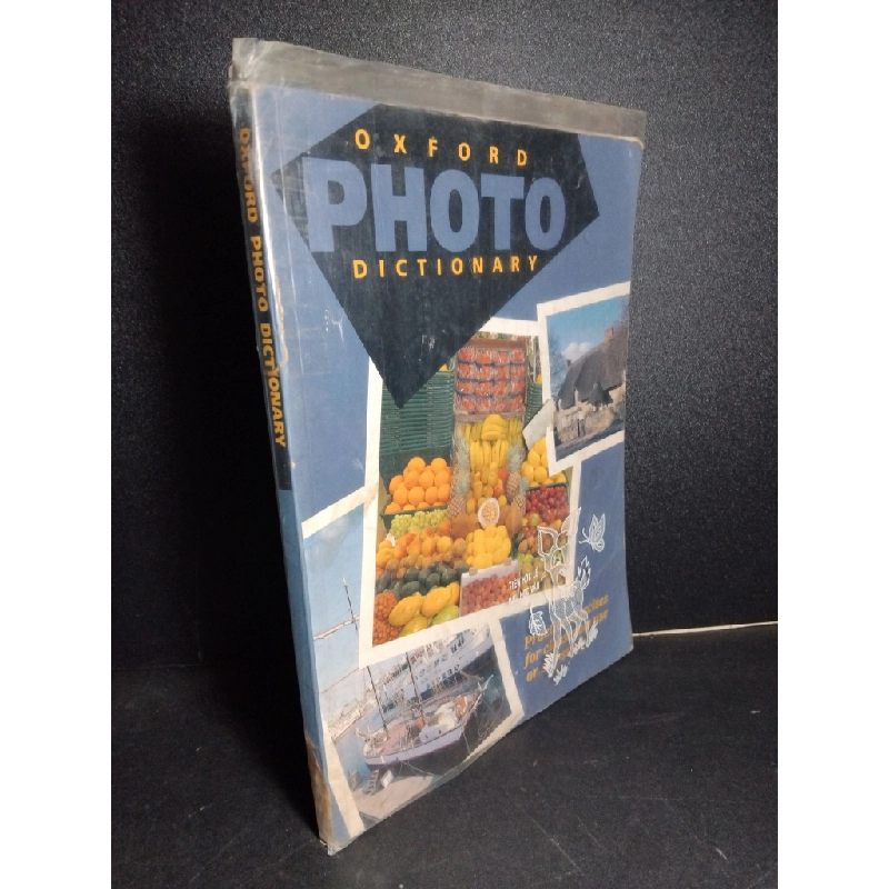 Oxford photo dictionary mới 70% ố có vẽ trang đầu và cuối rách gáy HCM1001 NGOẠI VĂN 380965