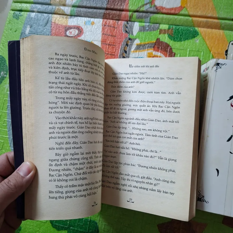 Hãy nhắm mắt khi anh đến (bộ 2 tập)  927641