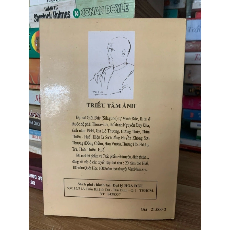 Người trồng hoa và chàng tu sỹ- Triều Tâm Ảnh 750686