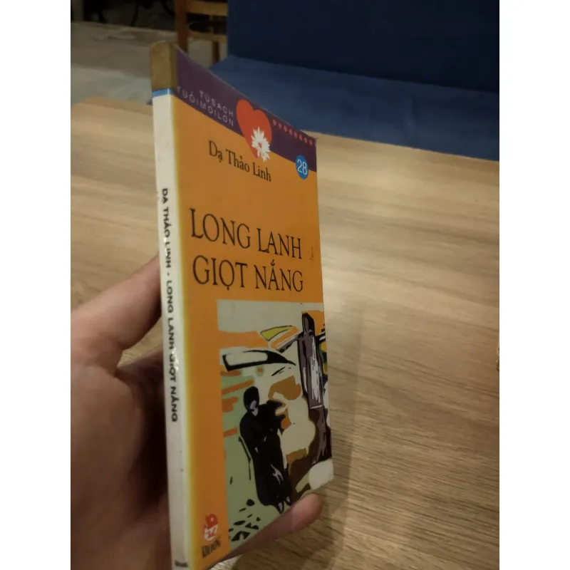 Long Lanh Giọt Nắng của tác giả Dạ Thảo Linh 1025322