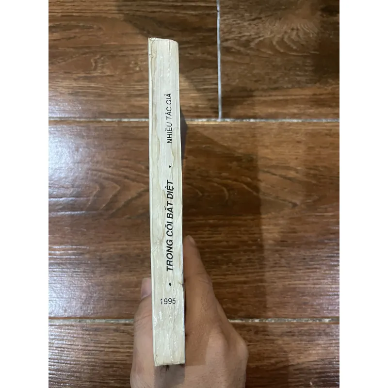 Trong cõi bất diệt  (8) 590726