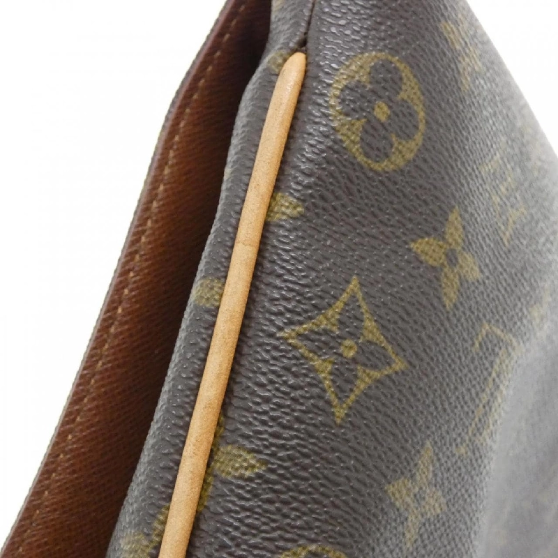 Túi đeo vai Louis Vuitton Monogram Musette Tango M51257 610210