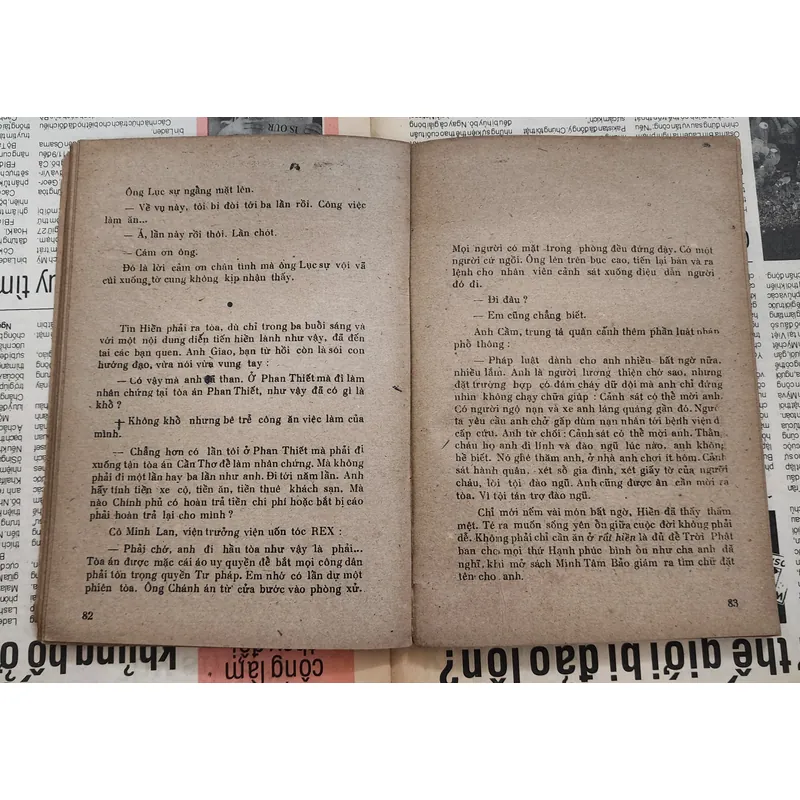 Tiểu thuyết TRONG VÙNG RÊU IM LẶNG - Võ Hồng 726771