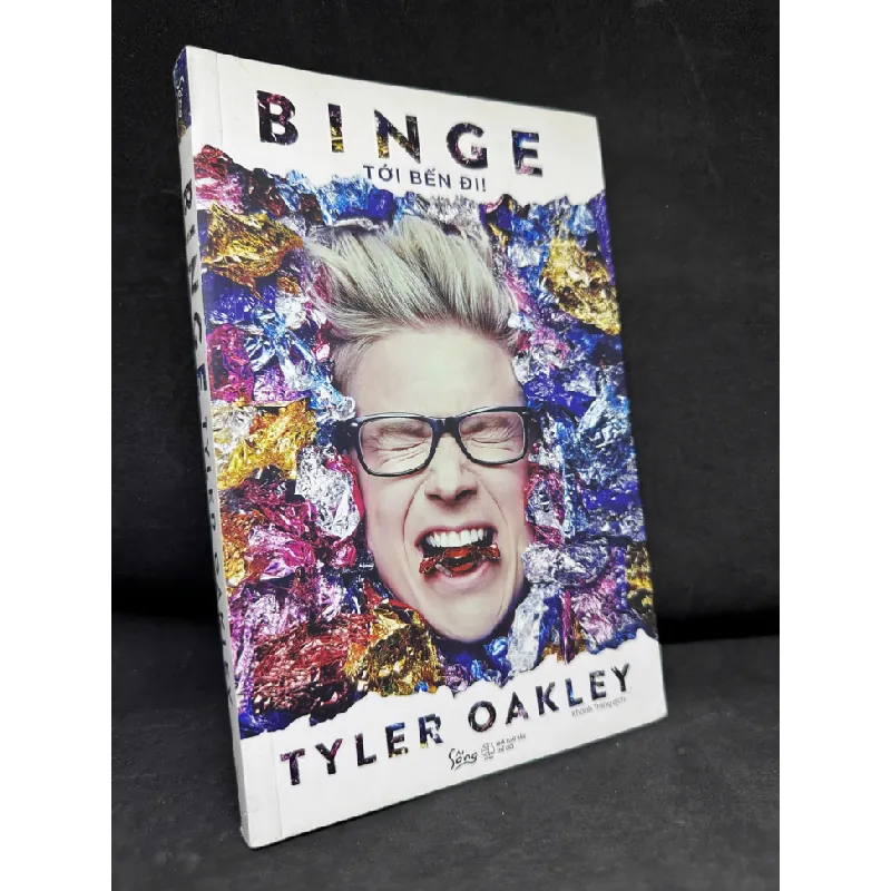 [Phiên Chợ Sách Cũ] Binge: Tới Bến Đi!, 2020 - Tyler Oakley H1809 599544