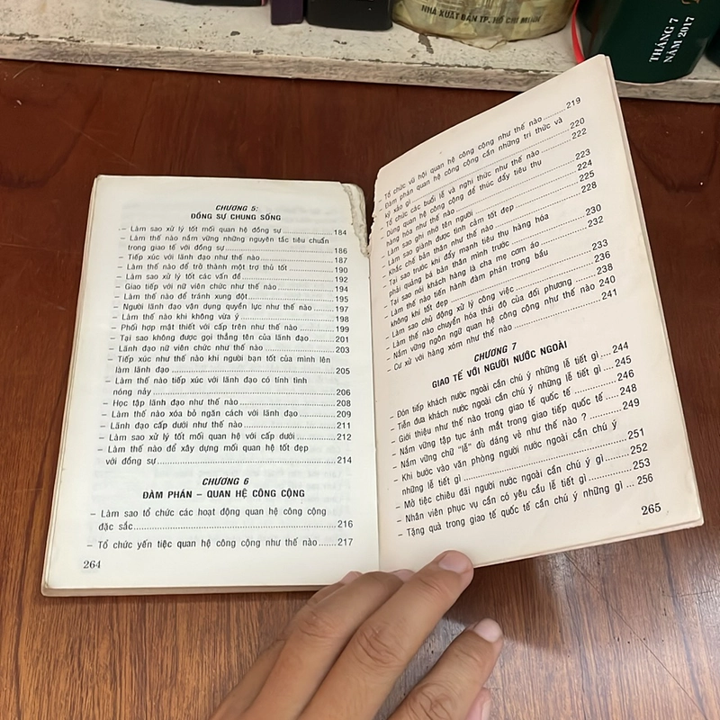 II Sách Kỹ Năng: Thuật Giao Tế - Tô Minh - 2000 524899
