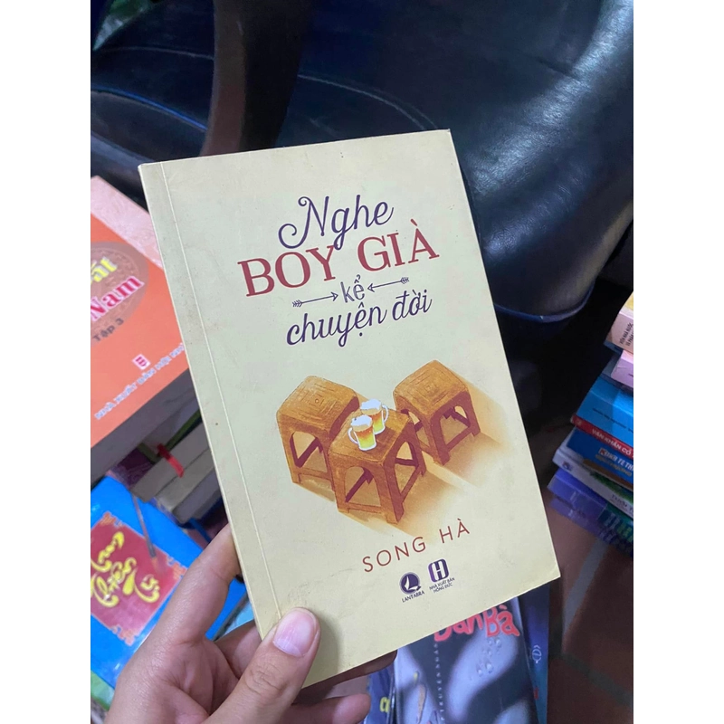 Sách Nghe boy già kể chuyển đời 310605
