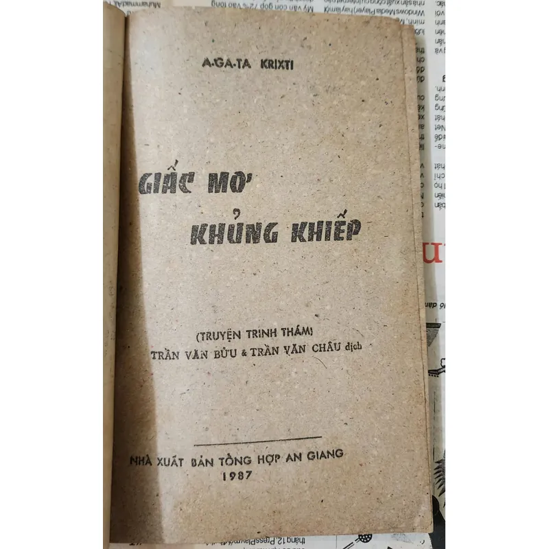 Tiểu thuyết trinh thám cổ điển của Agatha Christie: GIẤC MƠ KHỦNG KHIẾP 703963