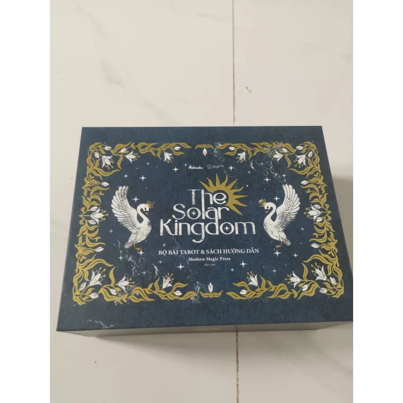 Boxset the solar king dom bộ bài và sách hướng dẫn( bản đặc biệt) 1011162