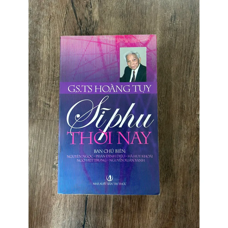 GS.TS Hoàng Tụy – Sự phụ thời nay 739702