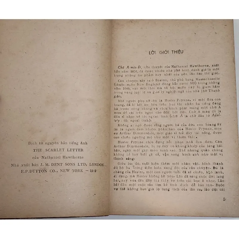 Văn học Mỹ: CHỮ A MÀU ĐỎ - Tác giả: Nathaniel Hawthorne 716297