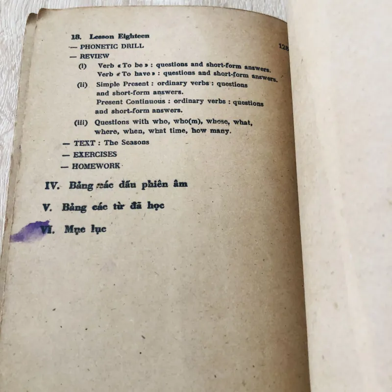 TIẾNG ANH LỚP 6 PHỔ THÔNG  974833