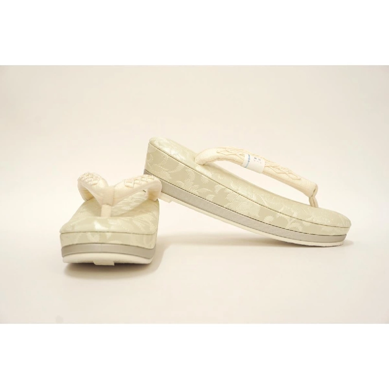 Dép nữ IWASA kích thước L - Hàng hiệu Authentic 878481