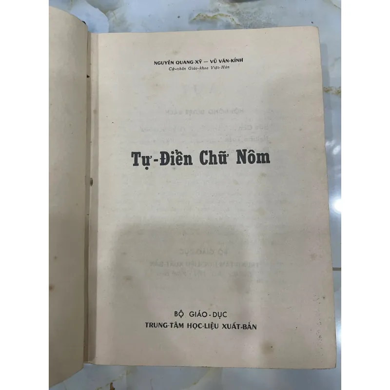 TỰ ĐIỂN CHỮ NÔM 631587