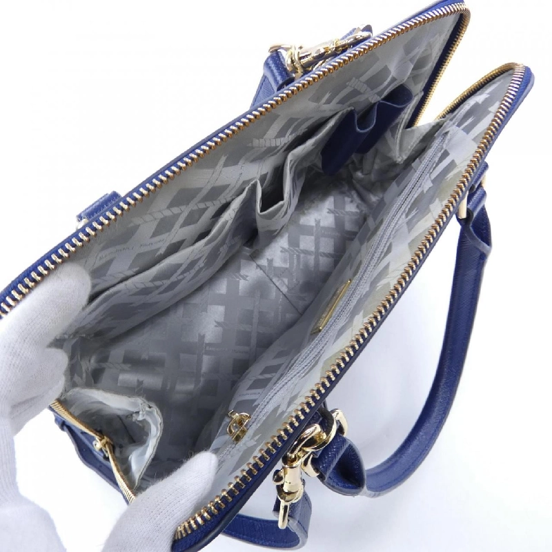 Túi xách Samantha Thavasa - Hàng hiệu Authentic 832186