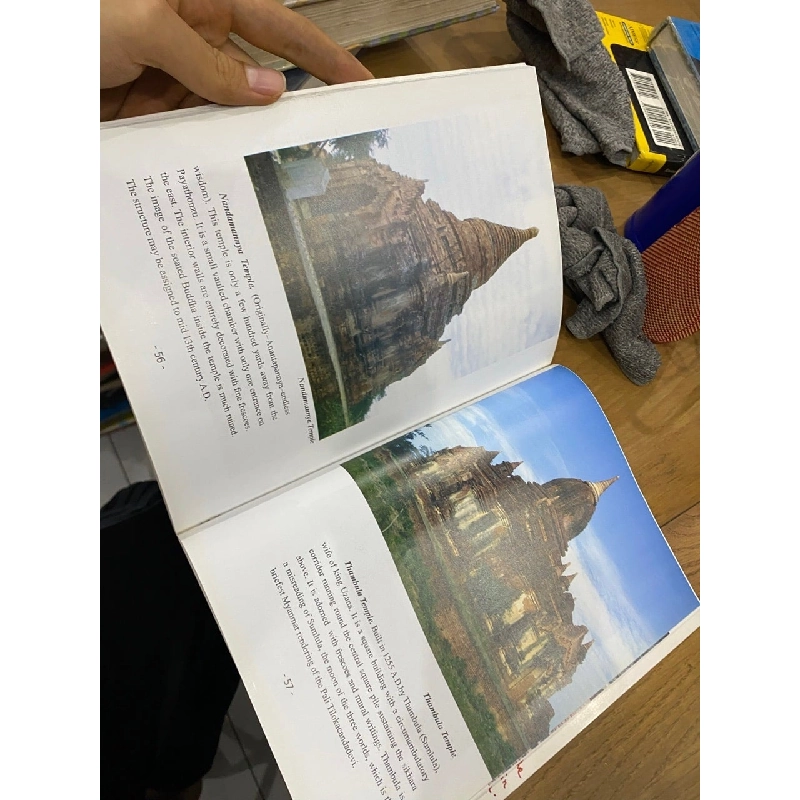 Pictorial Guide to Bagan 553302