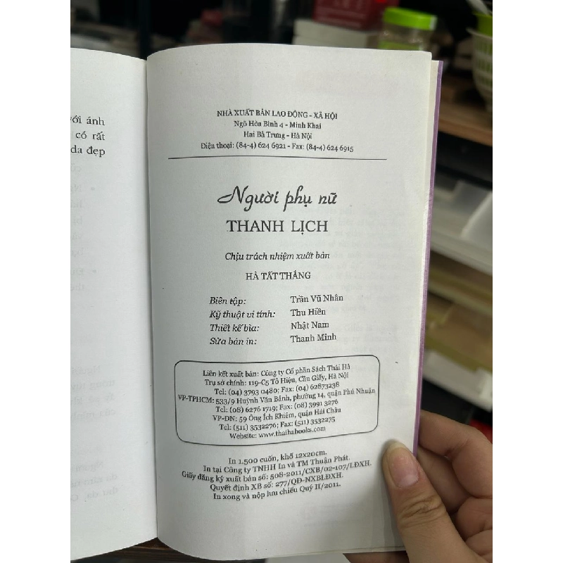 Người Phụ Nữ Thanh Lịch: How to Be a Lady - Candace Simpson-Giles 934326