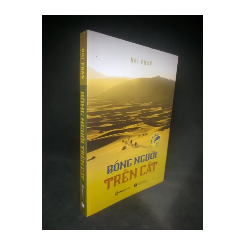 Bóng người trên cát 979701