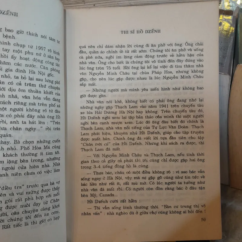 HỒ DZẾNH THI SĨ 695961