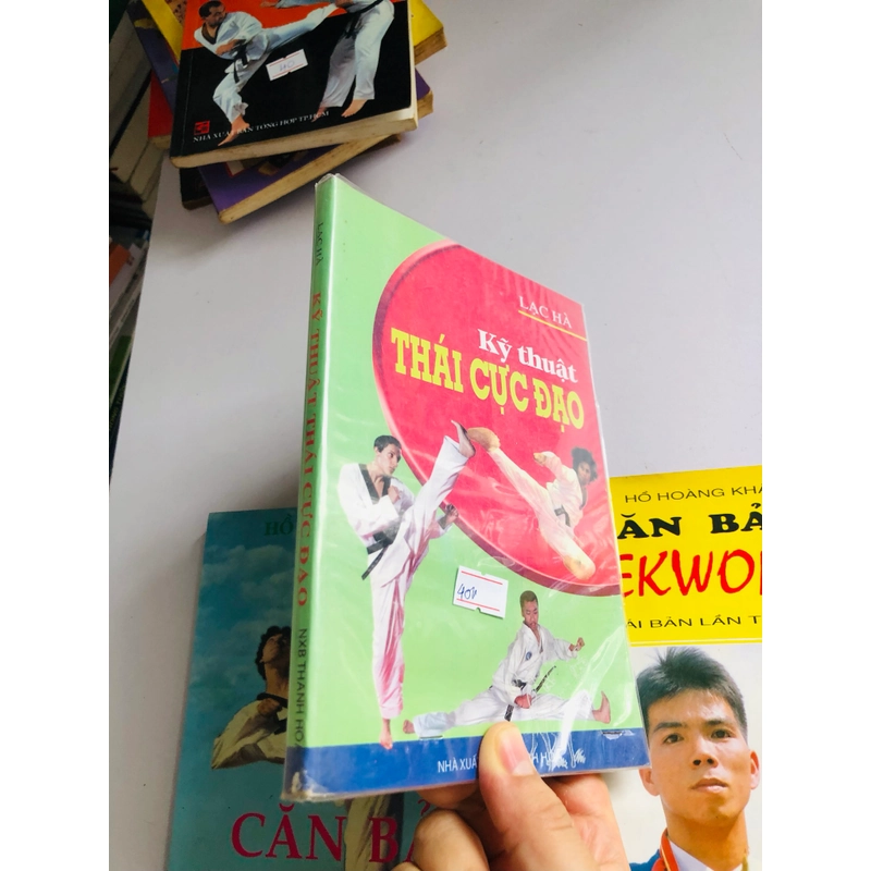 📚 SÁCH VỀ TAEKWONDO 542463