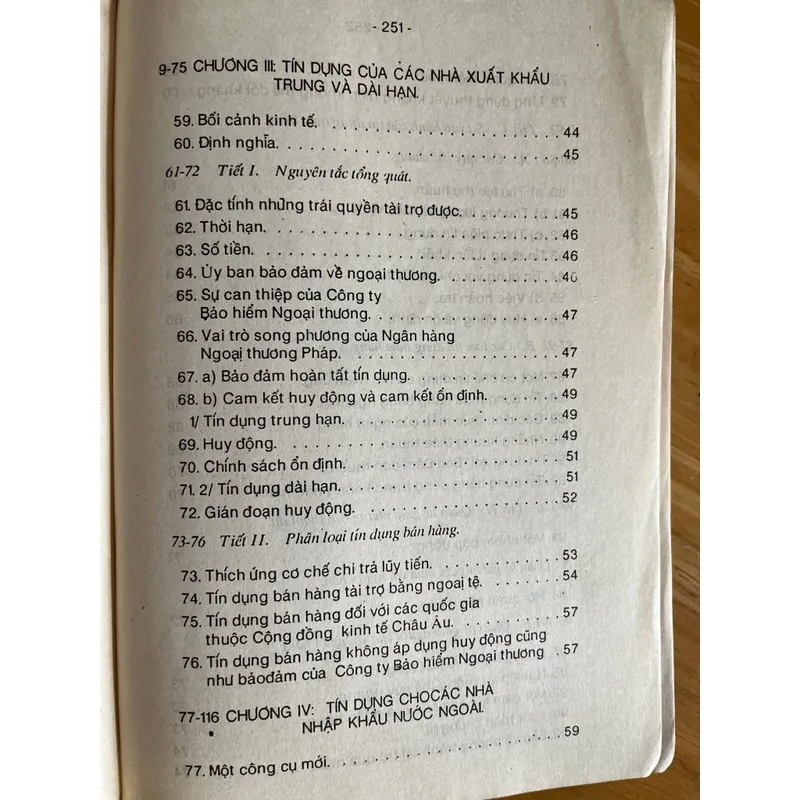 [luật - tài chính] Luật quốc tế về ngân hàng - Jean Pierre Mattout 707604