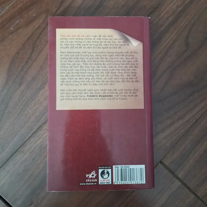 Tình yêu kéo dài 3 năm 734294