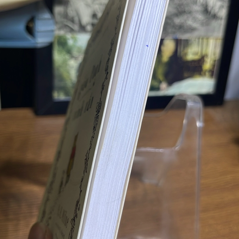 Gấu Pooh xinh xắn A. A. Milne 494952