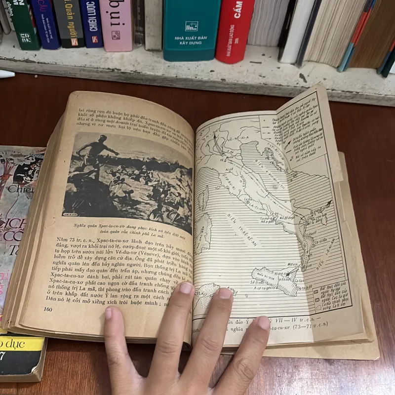 II Sách Xưa: Lịch Sử Thế Giới Cổ Đại (2 Tập) - Chiêm Tế - 1977 622888