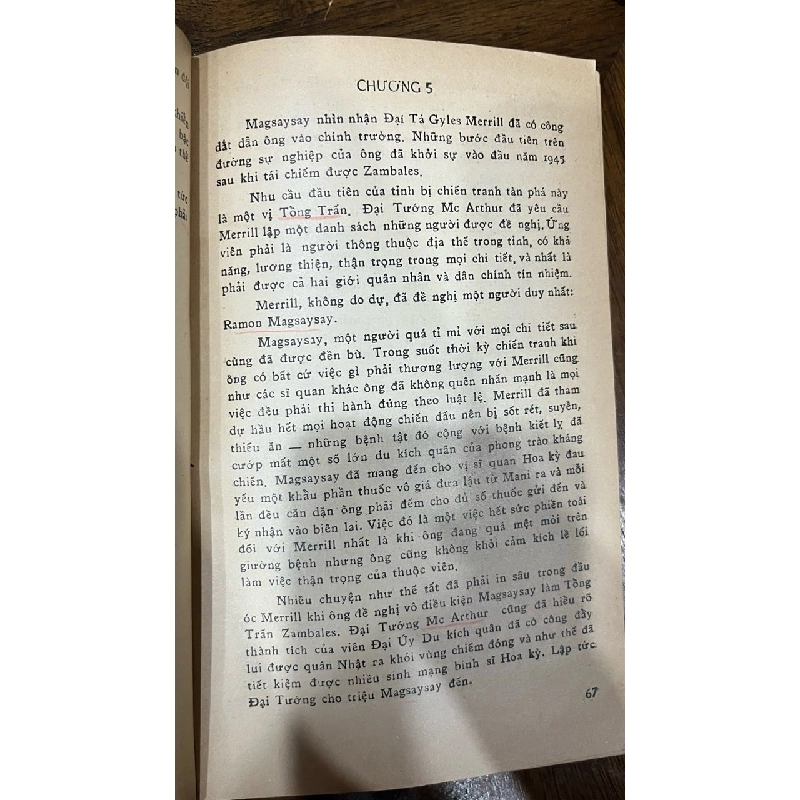 Tổng thống Magsaysay - Lê Bá Kông dịch 1045546
