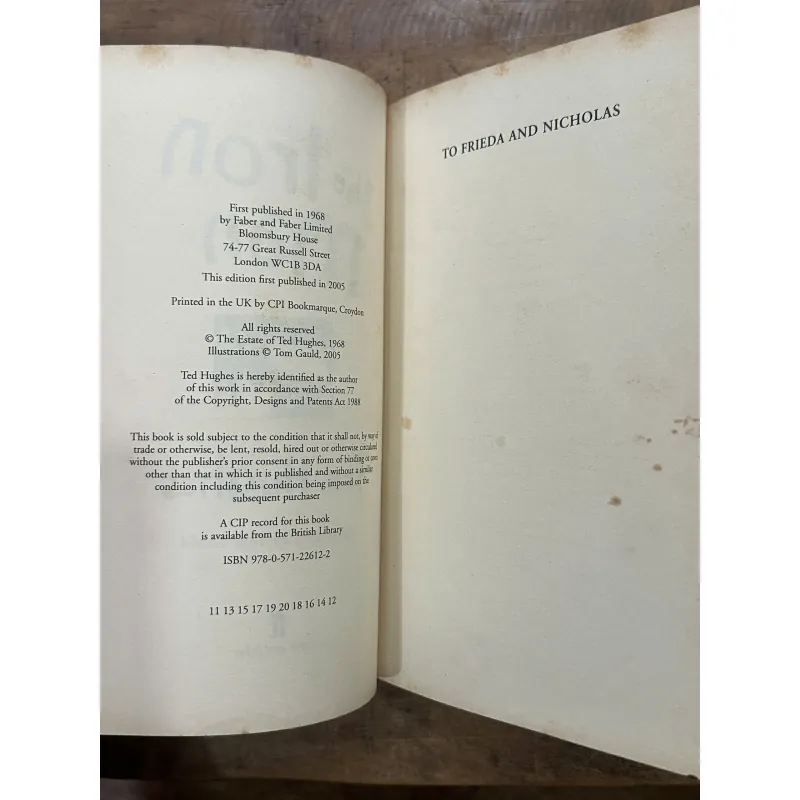 The Iron Man - Ted Hughes 746386