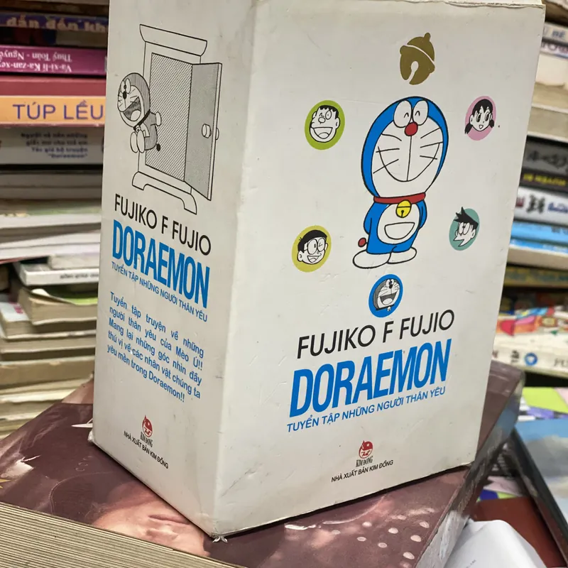 Box doraemon tuyển tập nhũng người thân yêu  589110