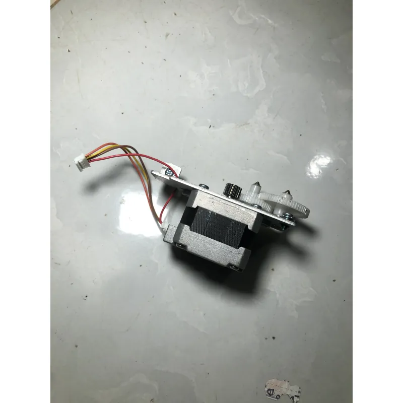 Động cơ bước máy in Bixolon đi kèm với cụm bánh răng giảm tốc 792776