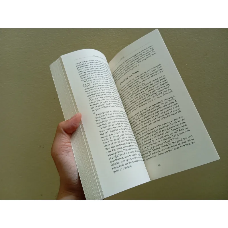 Christian ethics an essential guide, english book, sách tiếng Anh  994800