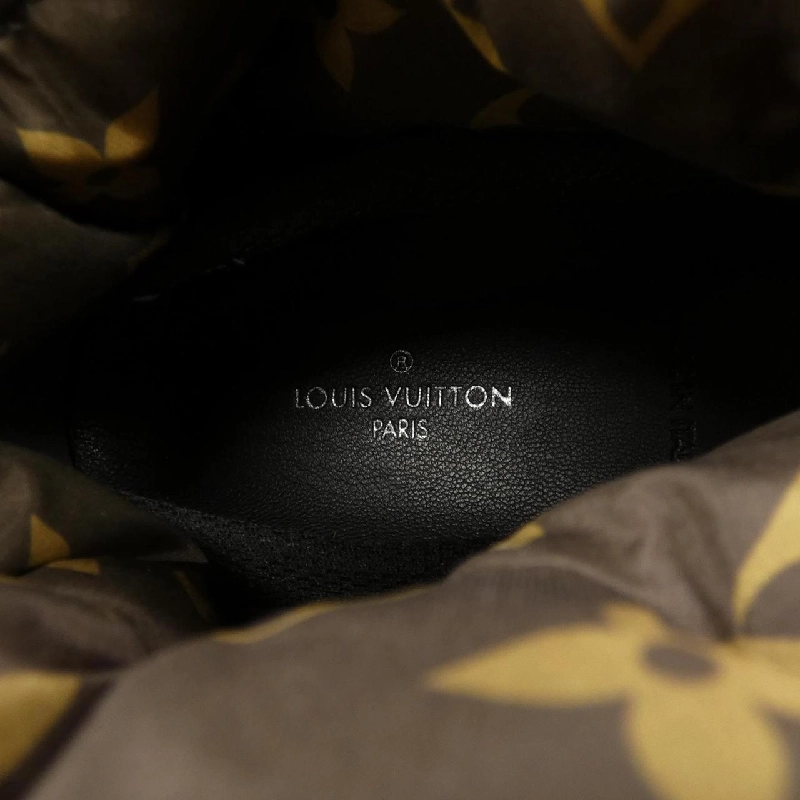 Giày bốt LOUIS VUITTON 660788