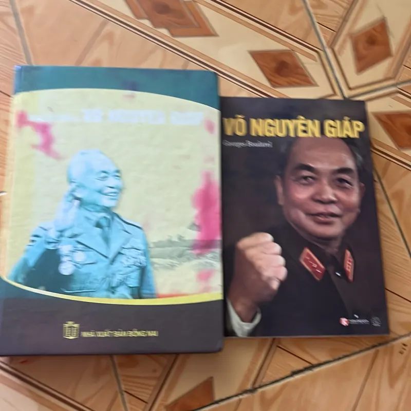 COMBO VÕ NGUYÊN GIÁP ĐẠI TƯỚNG CHÂN DUNG MỘT HUYỀN THOẠI 735921