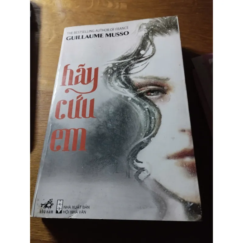Hãy cứu em - Guillaume Musso - còn như mới 972082