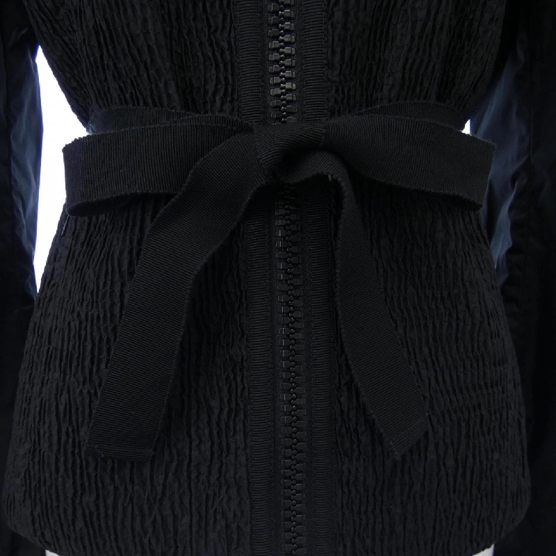 【Khuyến mãi】Áo khoác Moncler MONCLER 636417