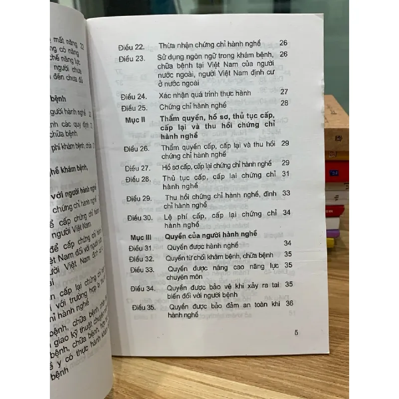 luật khám bệnh chữa bệnh-NXB Hồng Đức 716635