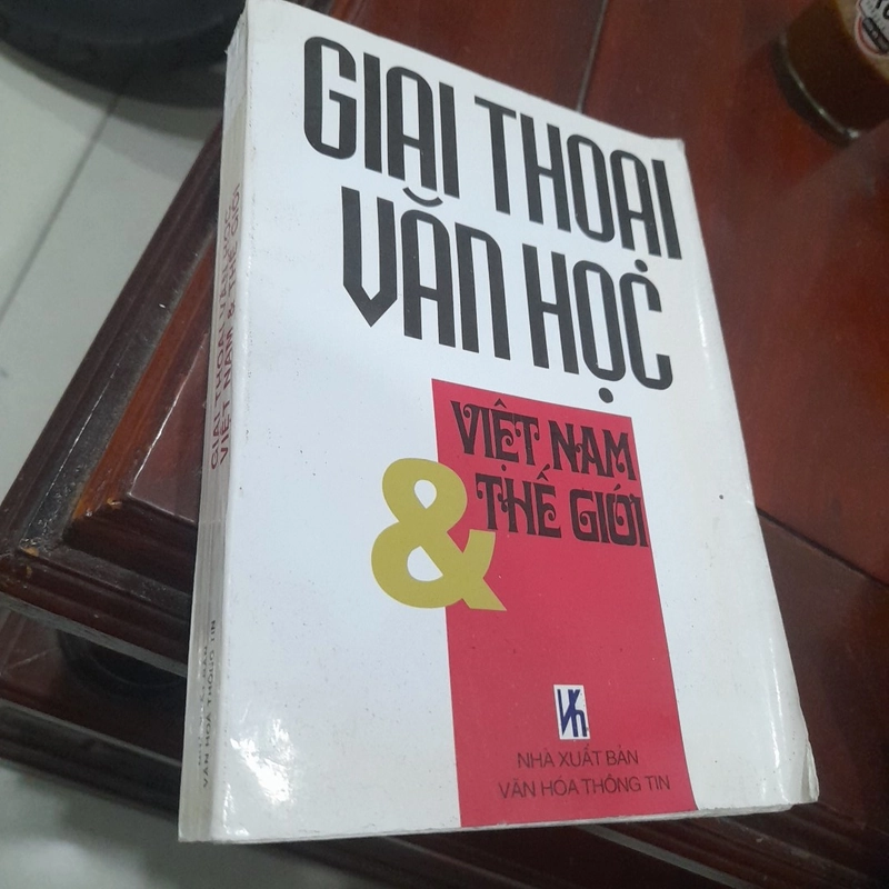 GIAI THOẠI VĂN HỌC Việt Nam & Thế giới 471953