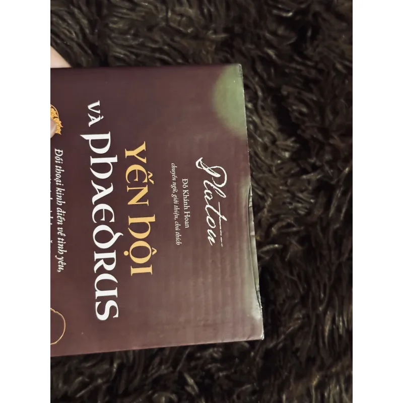 Yến Hội - Plato 1003394