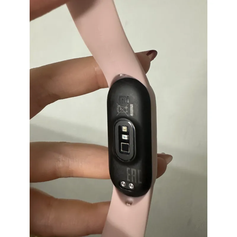 Miband 6 còn dùng tốt 603865