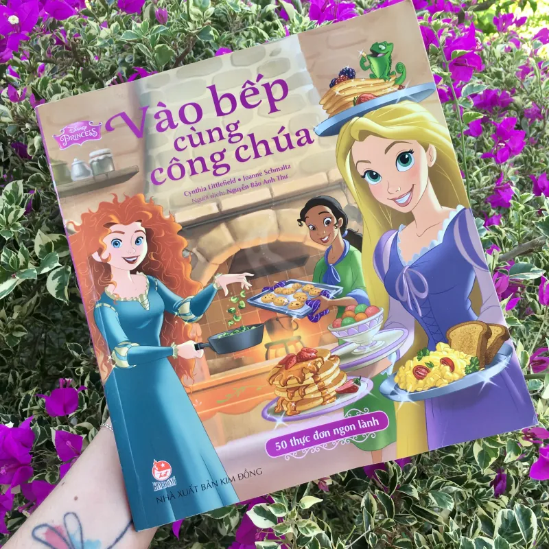 Sách làm bánh Vào bếp cùng công chúa 754139