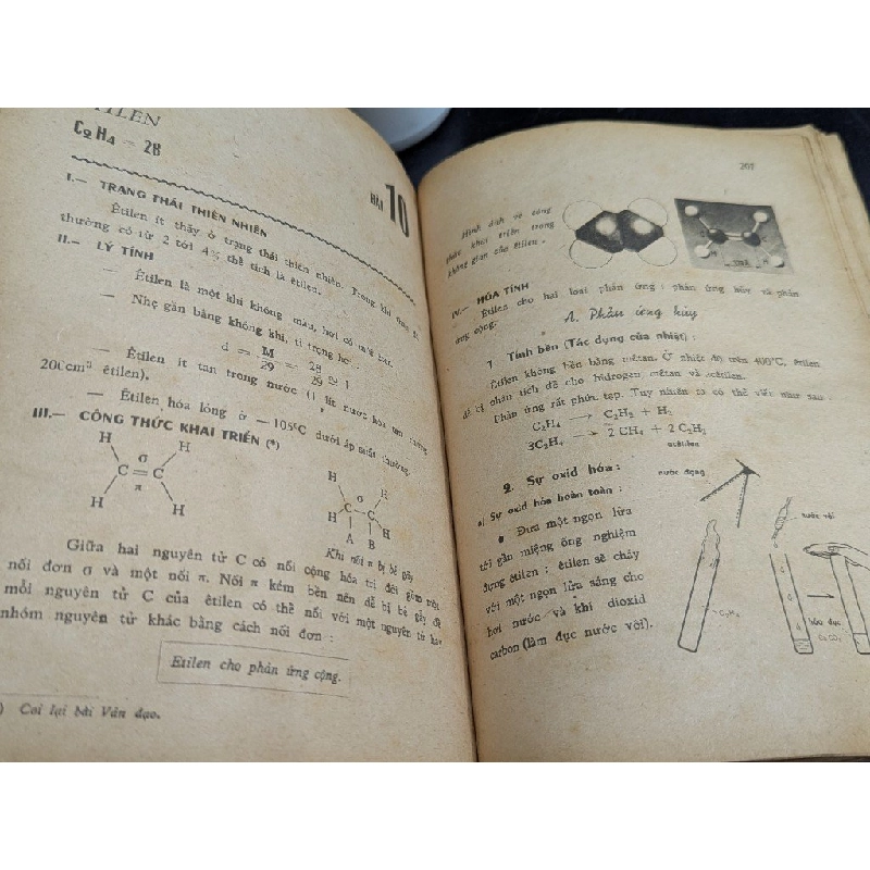 Hoá học lớp 12ab - Nguyễn Trọng Thi & cộng sự 465334