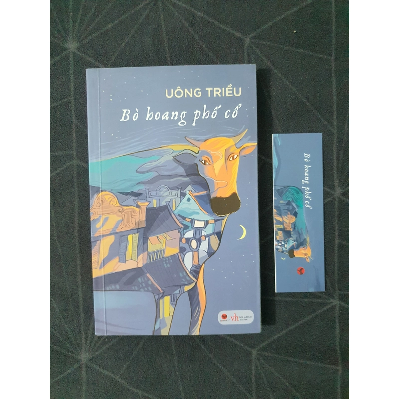 "Bò hoang phố cổ" - Uông Triều 493207