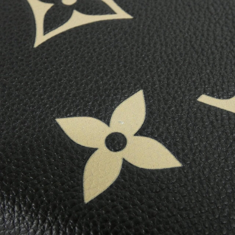 Ví Zippy Monogram 2 màu Louis Vuitton M80481 621215