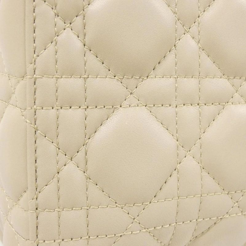 Túi Christian Dior Lady Dior Medium M0565ONGE 614729