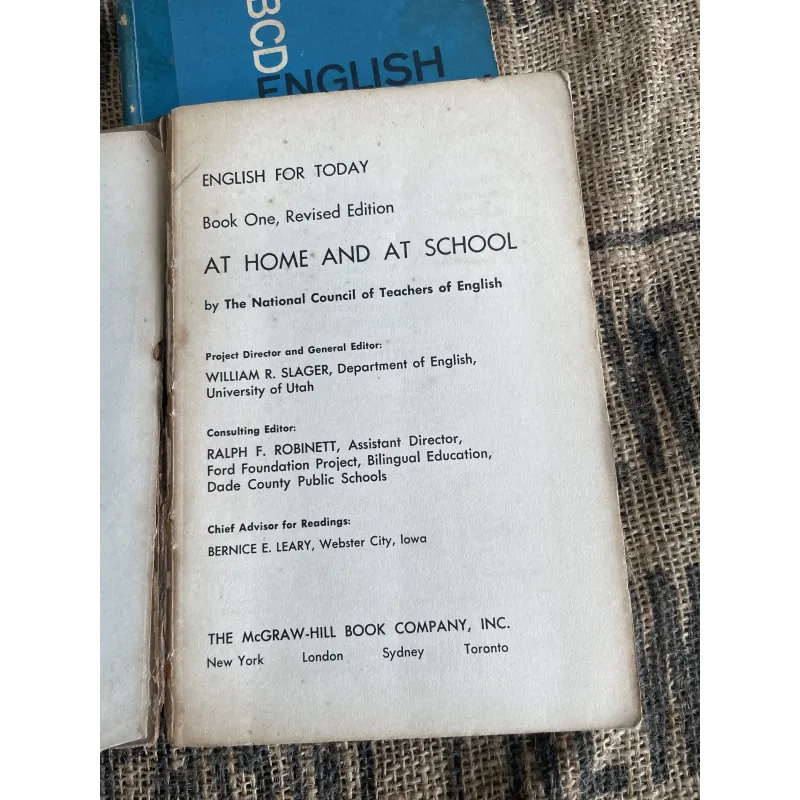 English for today 1,2; xuất bản 1960s 1017698
