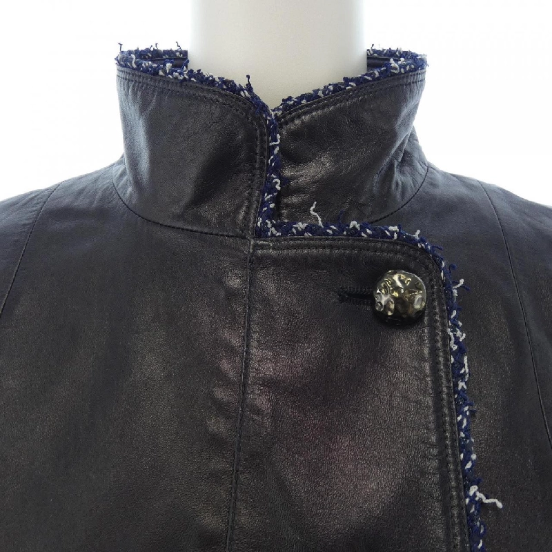 Áo khoác da CHANEL - Hàng hiệu Authentic 824352